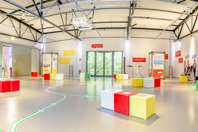 Blick in die Ausstellung "Zug zur Zukunft. Wie geht Verkehrswende?"